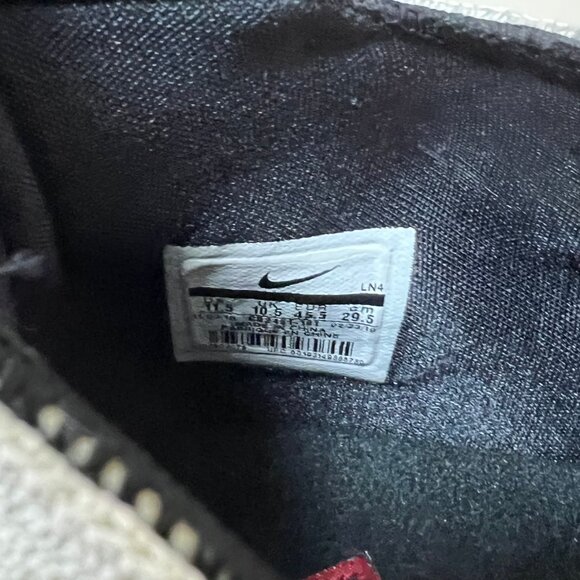 Like New Nike LeBron XVI Remix Men's Size 11.5 White Black Red CD2451-101 - Picture 8 of 8